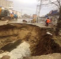 Ростовский Водоканал ликвидирует аварию на главном городском коллекторе Батайска